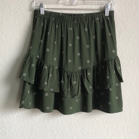 Madewell Pull On Ruffle Tiered Mini Skirt Dot Daisie Dark Forest Green - Picture 3 of 12